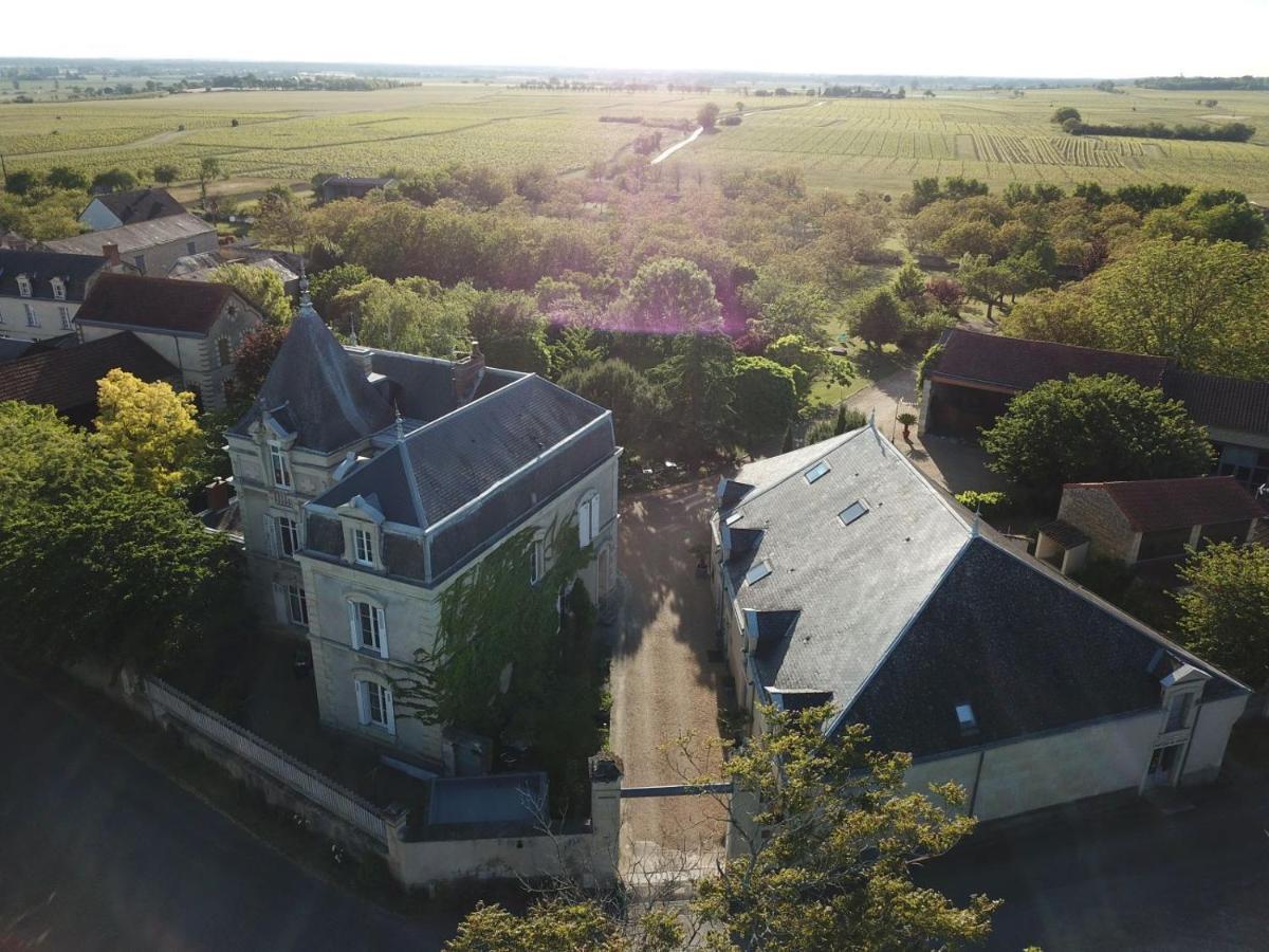 Hôtel&Spa Chai De La Paleine Le Puy-Notre-Dame Exterior foto